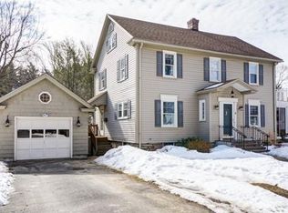 8 Suburban Rd, Worcester, MA 01602