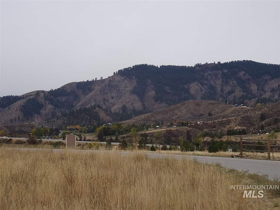 1st image of Tbd Camas Dr