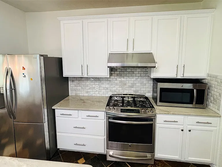4430 Pasada Ln — Photo 8