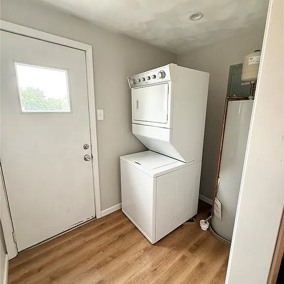 106 S High St #C — Photo 15