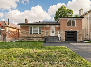 275 Betty Ann Dr, Toronto, ON M2R1A9