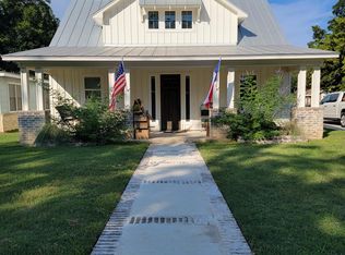 936 N Union Ave, New Braunfels, TX 78130