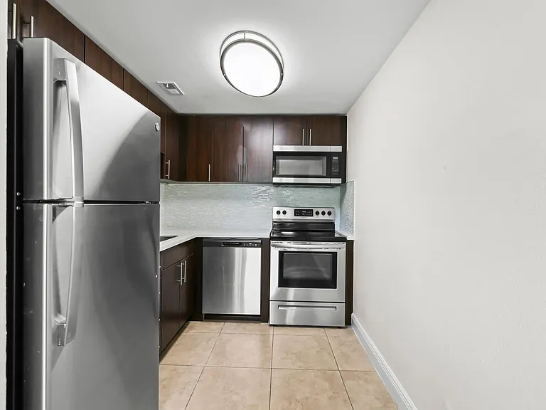Meadow Reach — Photo 19