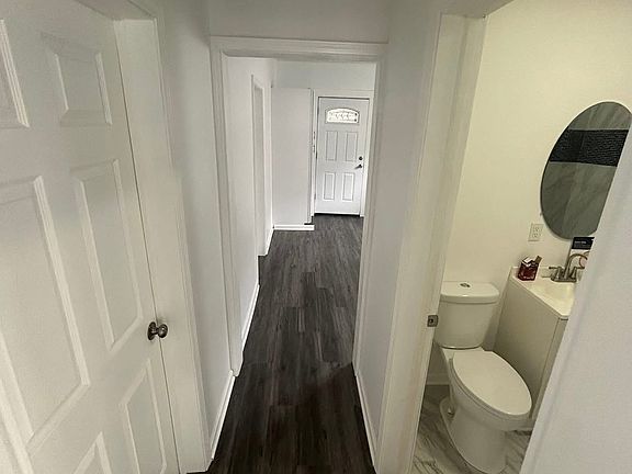 2nd image of 1517 S 60th Ct #2