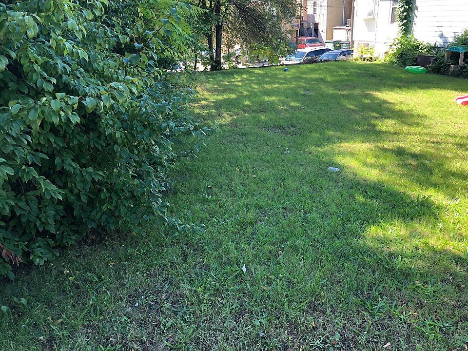 2nd image of 29 Rolland Pl