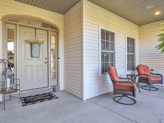 2nd image of 57062 Woodmere Dr
