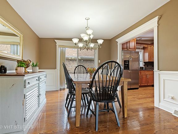 5th image of 9358 S 83rd Ave