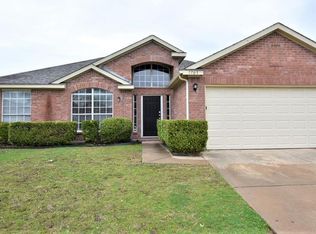 7703 Kittery Ln, Arlington, TX 76002