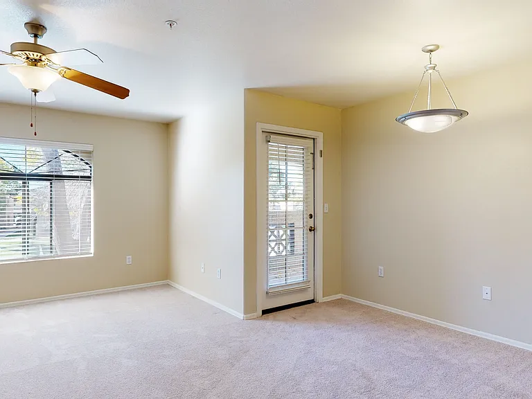 Reserve at Arrowhead — Photo 11