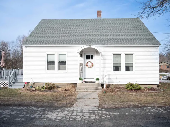 237 Pleasant Street, Claremont, NH 03743