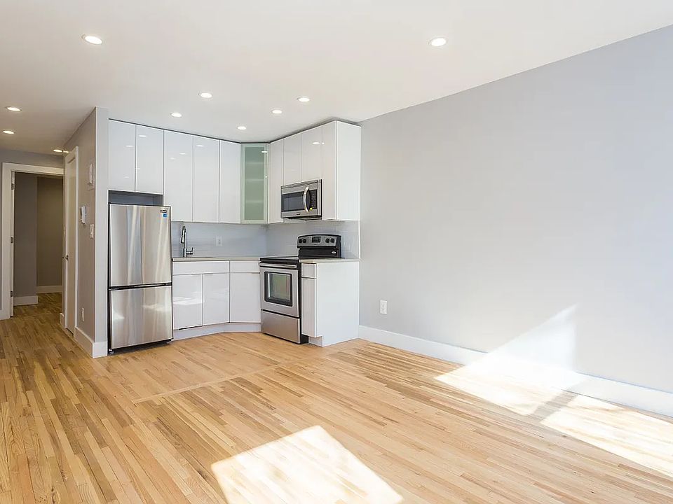 1st image of 228 E 81st St APT 4A