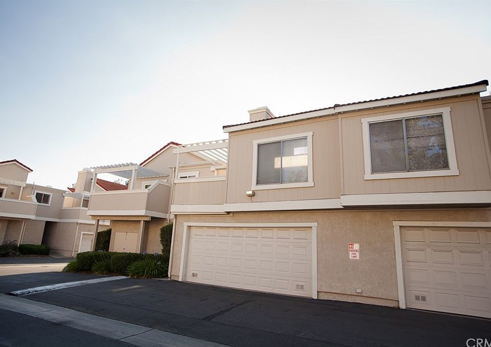 1st image of 950 Golden Springs Dr Unit G