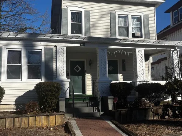 812 E Elmer St, Vineland, NJ 08360