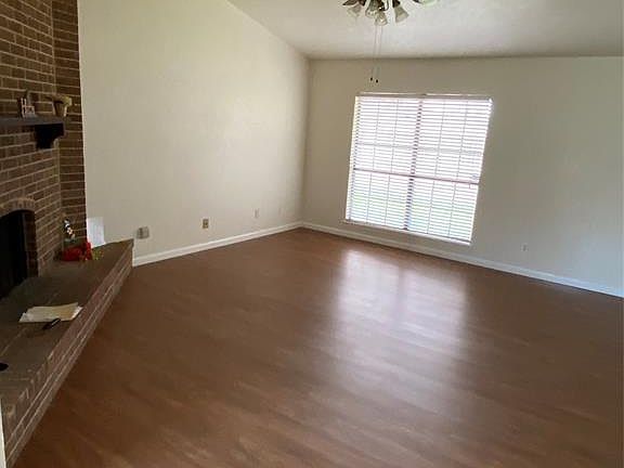 5th image of 1829 Brazoria Dr