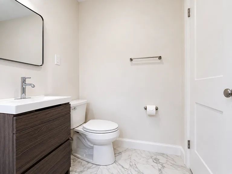 107 Jersey St #9 — Photo 3