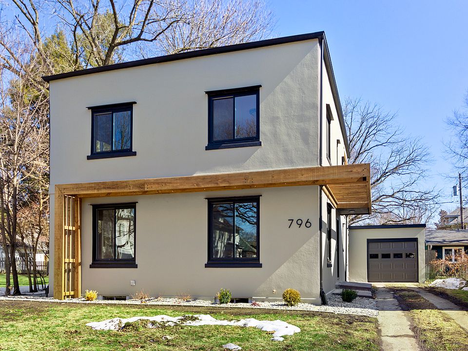 1st image of 796 S Greenwood Ave
