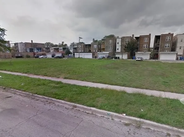 1822 S Komensky Ave, Chicago, IL 60623