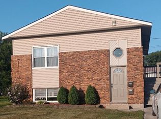 7915 North Dr #1, Highland, IN 46322