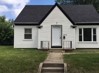 3525 Robinwood Dr, Fort Wayne, IN 46806