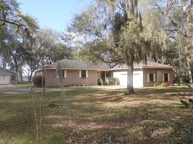 1st image of 1177 W Shore Dr
