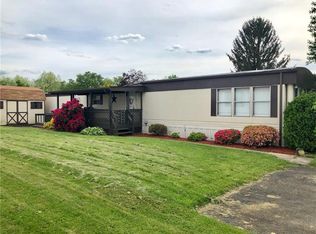 39 Village Dr, Mount Pleasant, PA 15666