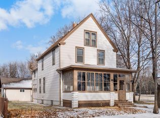 1295 Ross Ave, Saint Paul, MN 55106