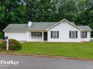 5430 Sugarmill Dr, Flowery Branch, GA 30542