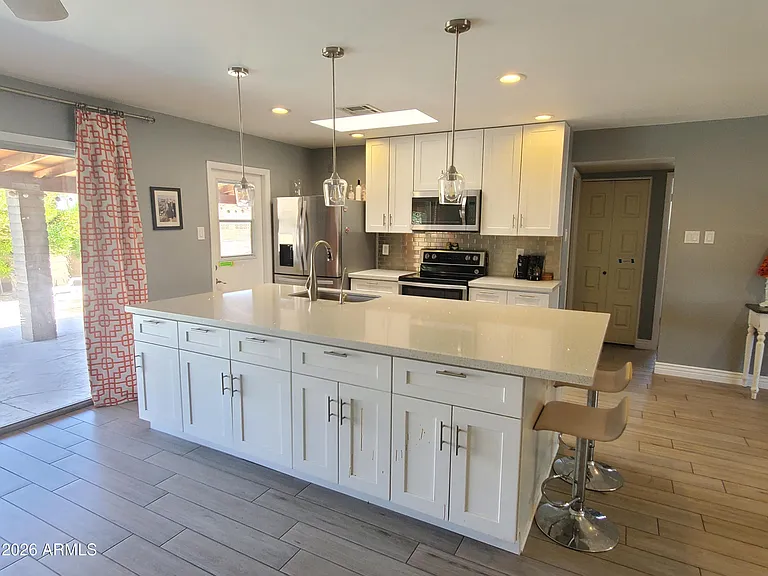 4404 S Rita Ln — Photo 9