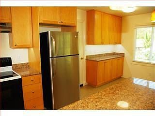3rd image of 1685 Maryland St
