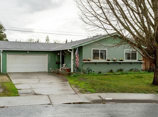 15 Azure Pl, Woodland, CA