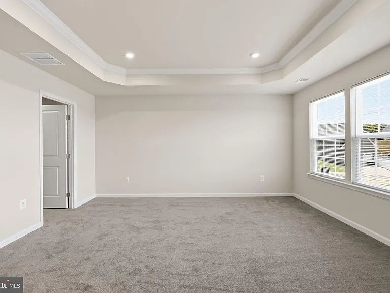 8718 Stevenson Ln — Photo 16