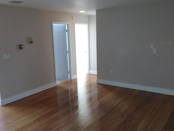 3rd image of 300 Elmira St