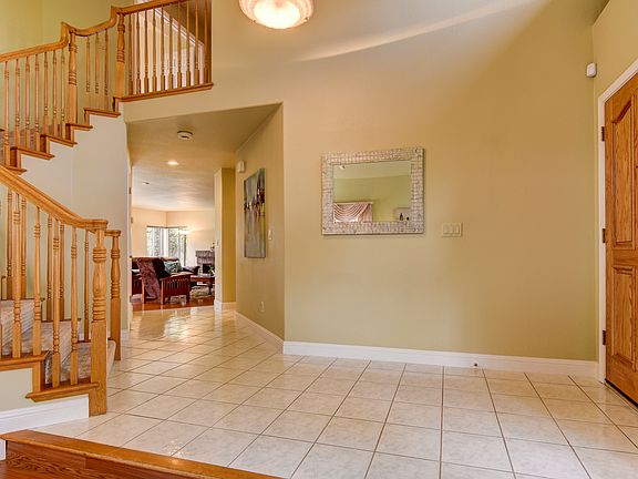 5th image of 3243 Pinot Blanc Way