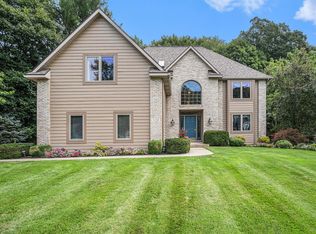 11288 Oak Grove Rd, Grand Haven, MI 49417