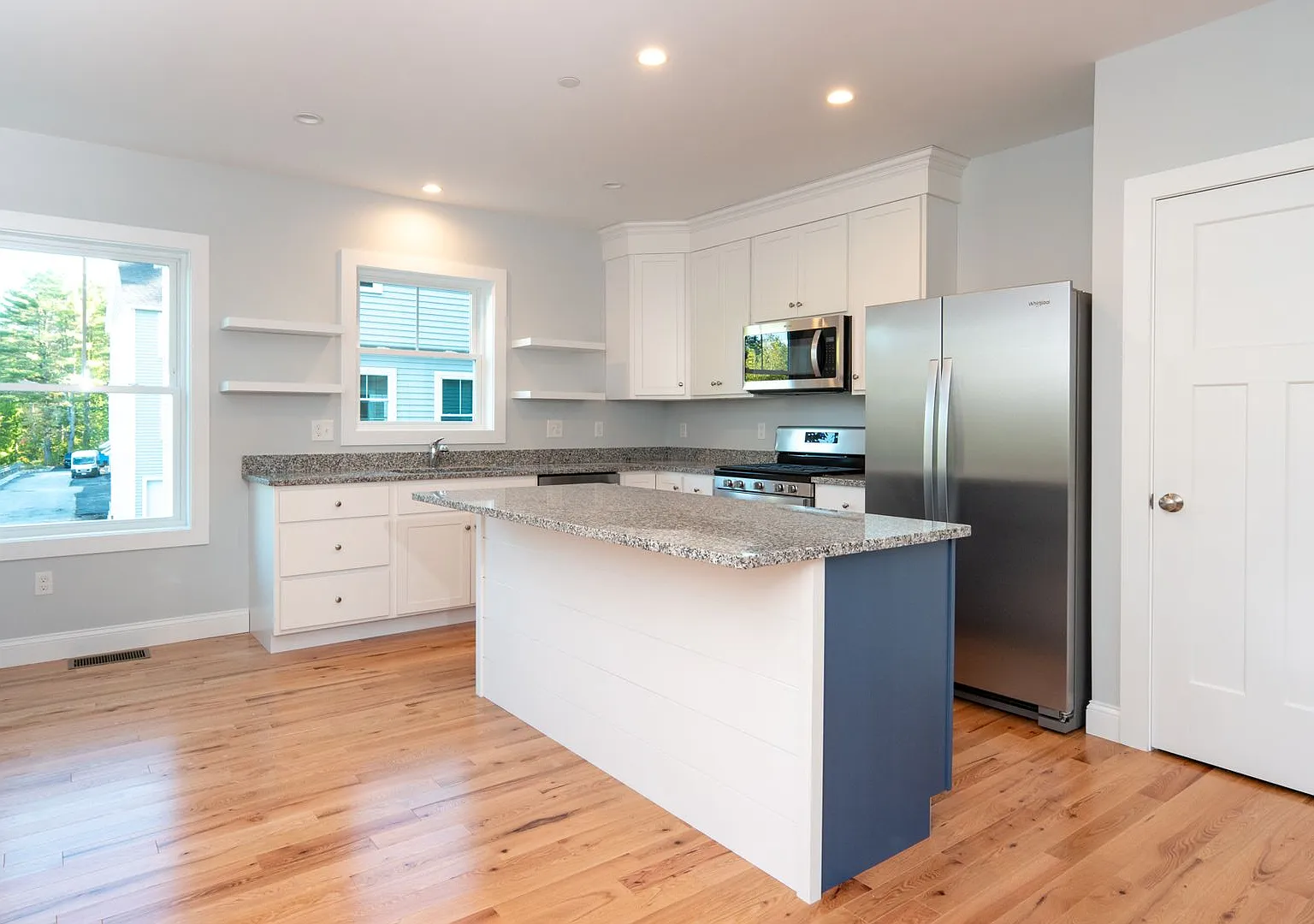 Paul's Place — Photo 2