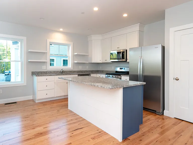 Paul's Place — Photo 2