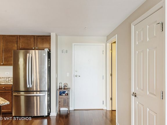 5th image of 50 S Greeley St APT 408