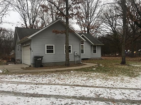 2nd image of 620 N Jentina Ct