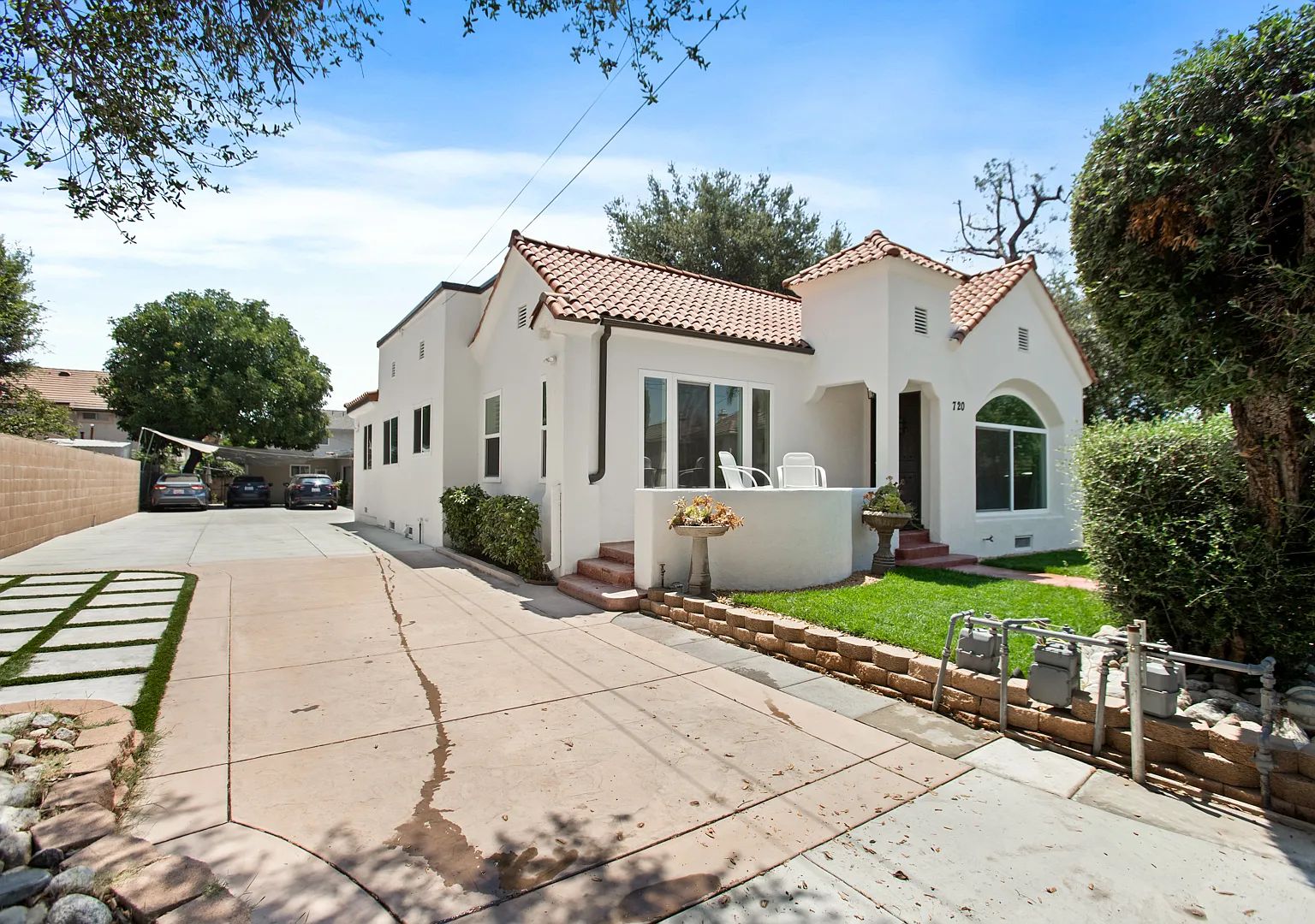 3 bed, 1321 sqft, $3,500 — Photo 4