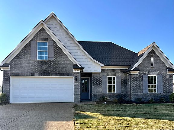 2nd image of 2179 Dela Dr