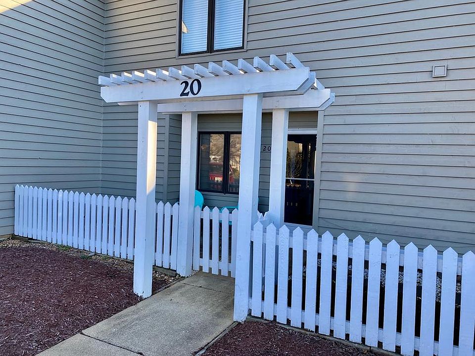 1st image of 20 The Moorings