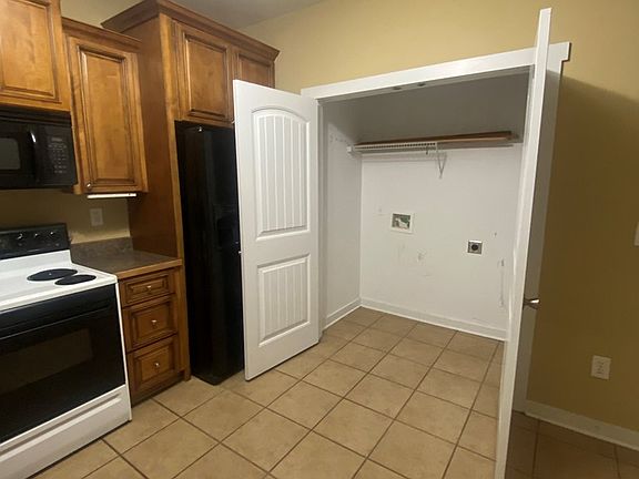 4th image of 407 Northlake Dr