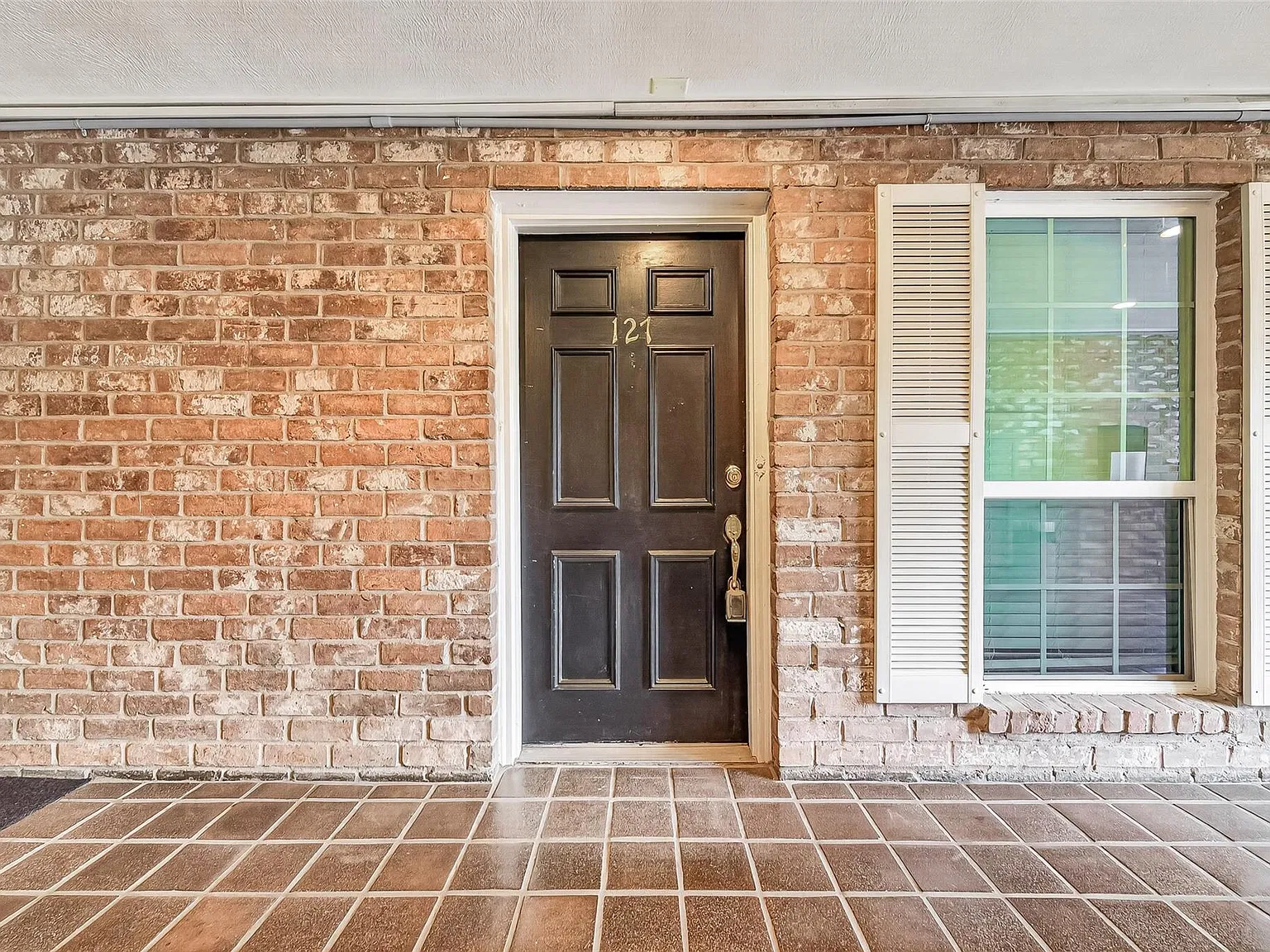 2 bed, 2.0 bath, 1326 sqft, $1,950 — Photo 4