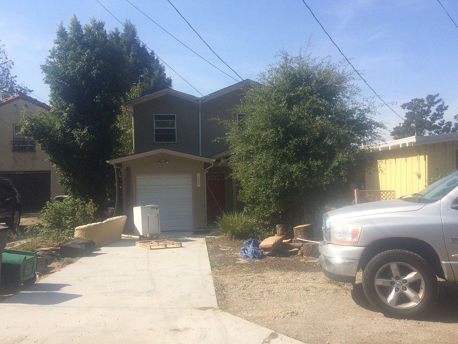 1st image of 7405 Hillmont Dr