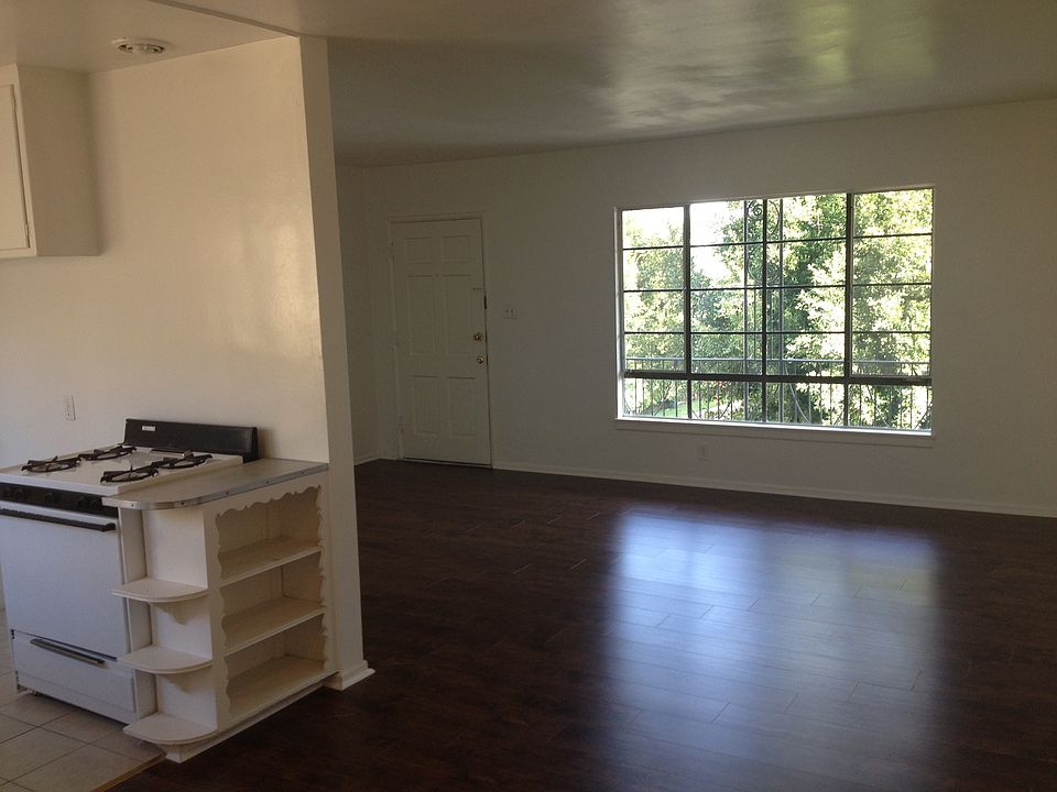 1st image of 3806 Lockland Dr