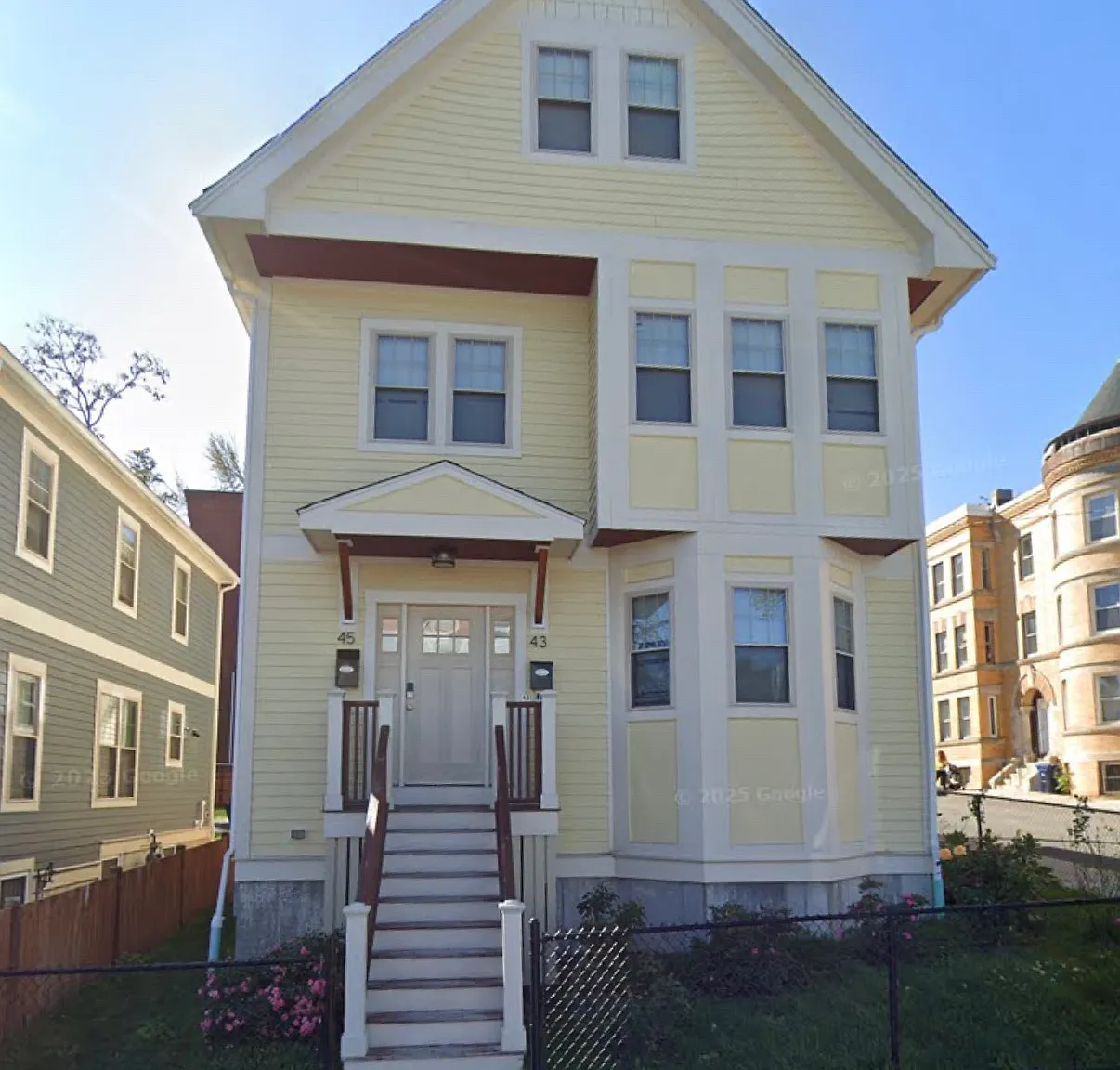2 bed, 950 sqft, $2,500 — Photo 1