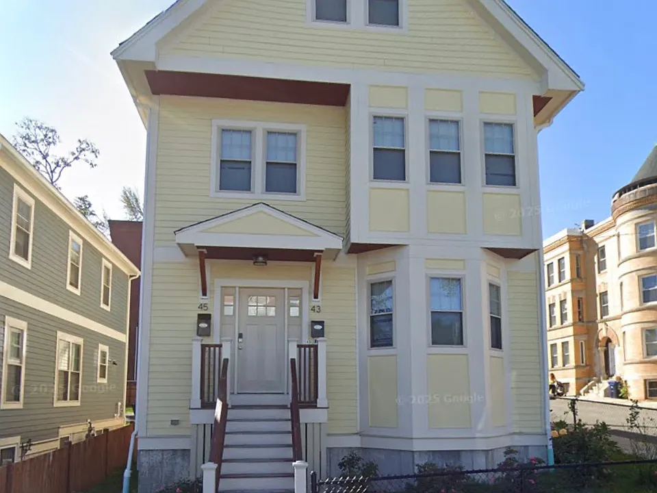 43 Forest St