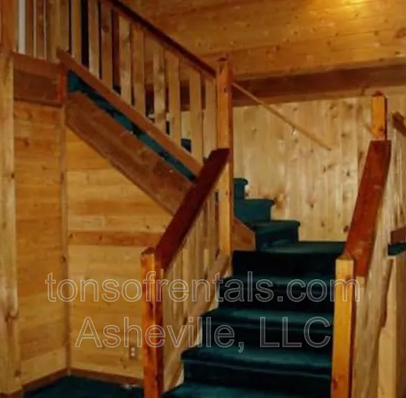 1286 Davis Mountain Rd — Photo 2