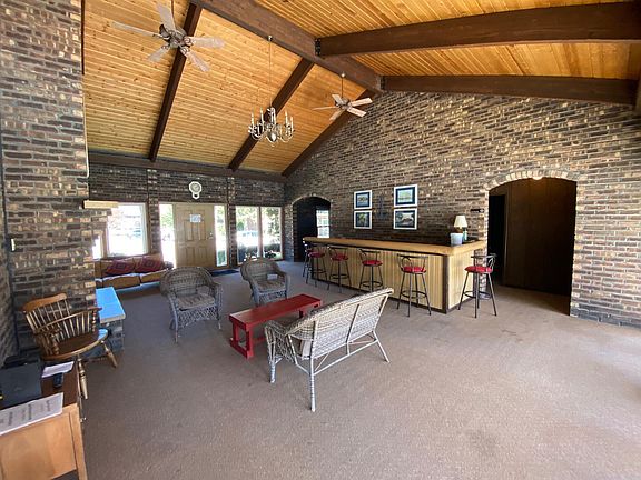 5th image of 110 Hank Jay Dr Unit A