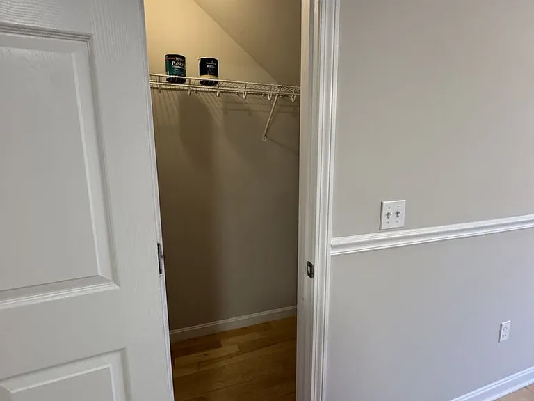 76 Sumner Ln #E — Photo 13